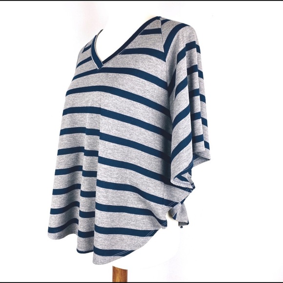 Oversized Pullover V Neck Striped Hi/Low Boxy Tee Small - Picture 2 of 8